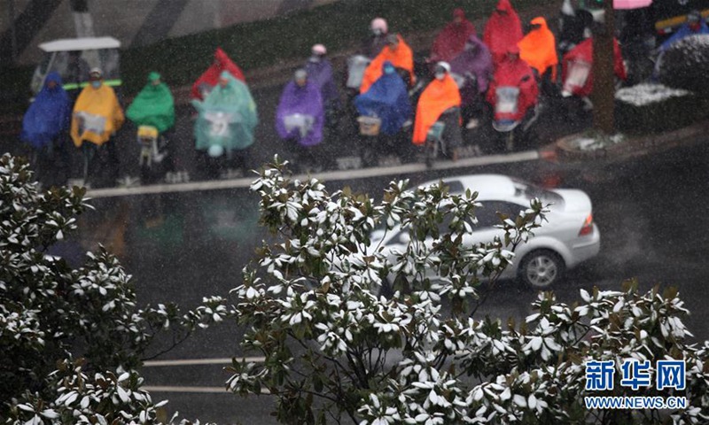 China begrü?t landesweit ersten Schnee des Jahres