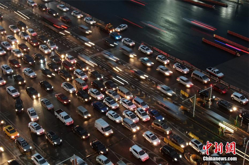 Luftbilder: Reiseansturm auf Autobahn in Nanjing