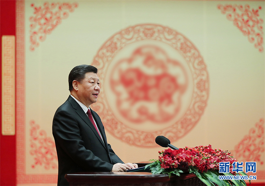 Xi richtet Frühlingsfestsgrü?e an chinesisches Volk aus
