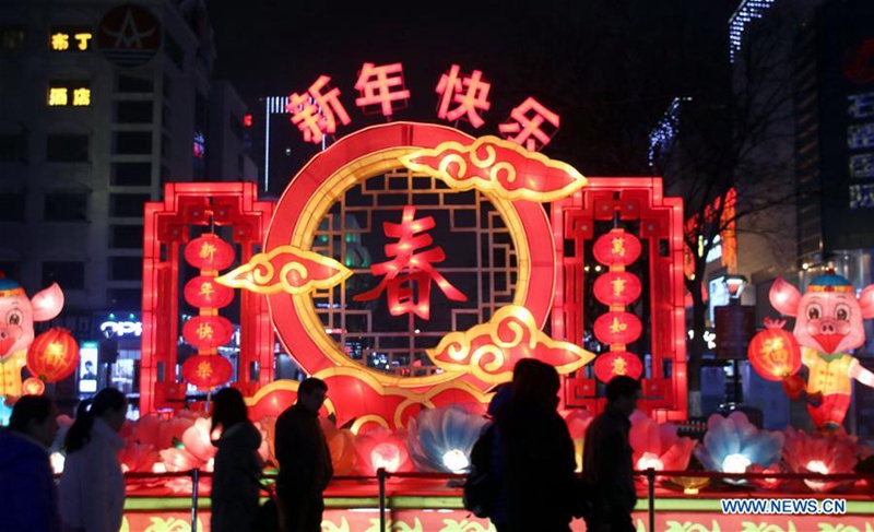 Feierlichkeiten zum Frühlingsfest in ganz China
