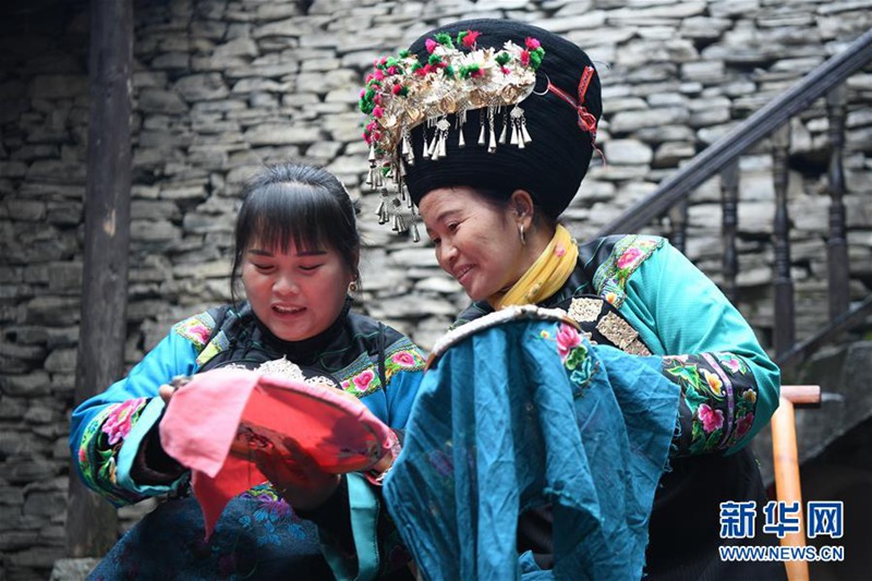 Hunan: Handwerk hilft bei der Armutsbek?mpfung