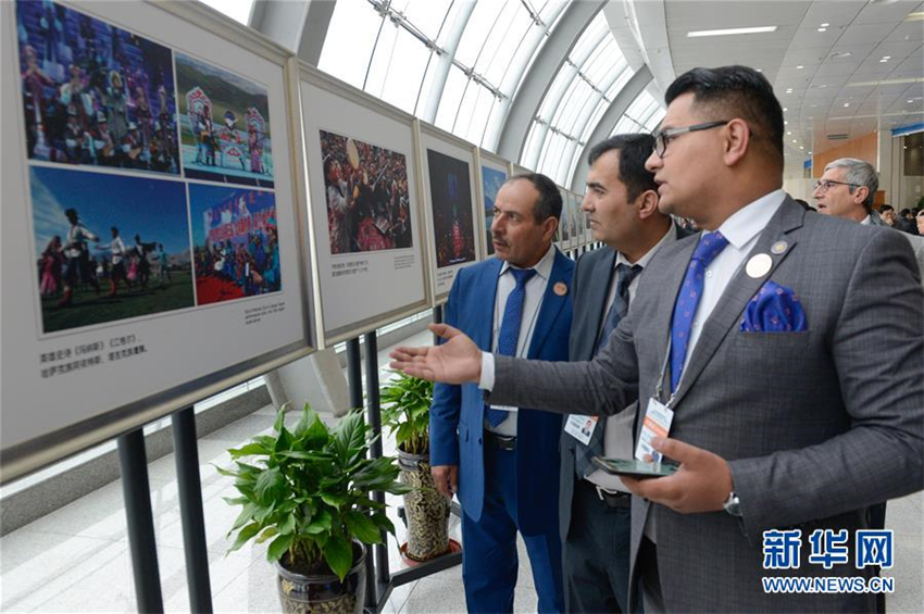 Xinjiang in den Augen ausl?ndischer Politiker: Frieden, Stabilit?t, Wohlstand und Vielfalt