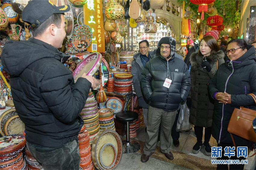 Xinjiang in den Augen ausl?ndischer Politiker: Frieden, Stabilit?t, Wohlstand und Vielfalt