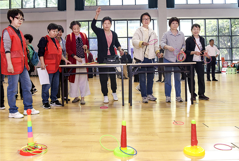 Chongyang-Fest: ?ltere Generation genie?t aktives Leben im Alter