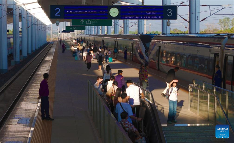 China-Laos-Eisenbahn kurbelt regionales Wirtschaftswachstum an