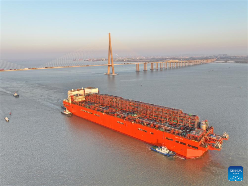 Erste chinesische FLNG-Gro?anlage zieht von Nantong nach Zhoushan