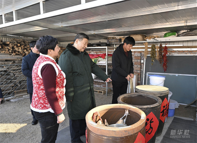 Xi Jinping besucht die von der Flutkatastrophe betroffenen Bewohner im Nordosten Chinas