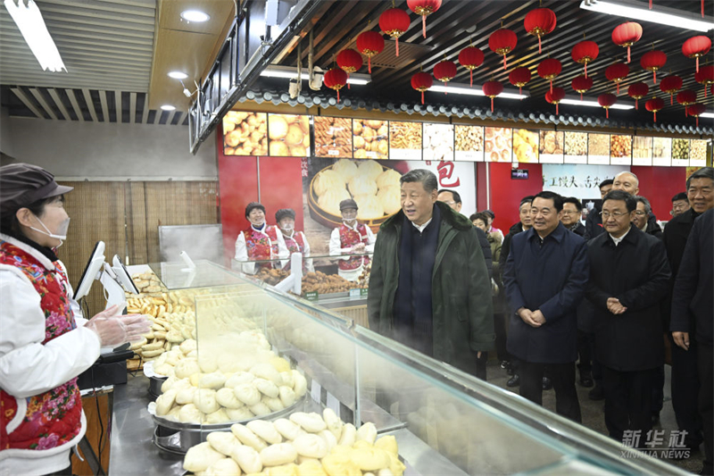 Xi Jinping besichtigt nordostchinesische Stadt vor Frühlingsfest
