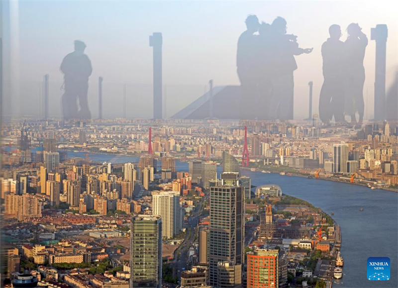 Aussichtsplattform auf White Magnolia Plaza in Shanghai er?ffnet