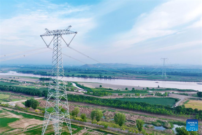Ultrahochspannungs-Gleichstrom-übertragungsprojekt Ningxia–Hunan (±800 Kilovolt) nimmt Betrieb auf