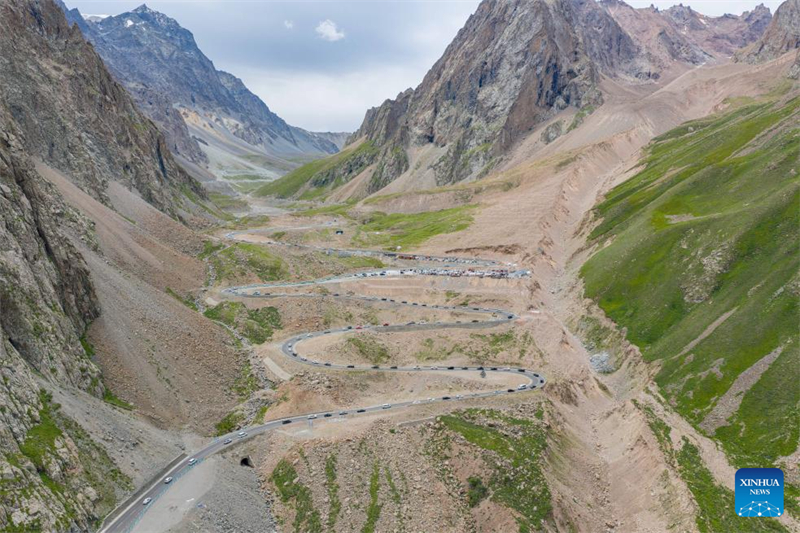 Boomender Sommertourismus auf Chinas Duku-Hochstra?e