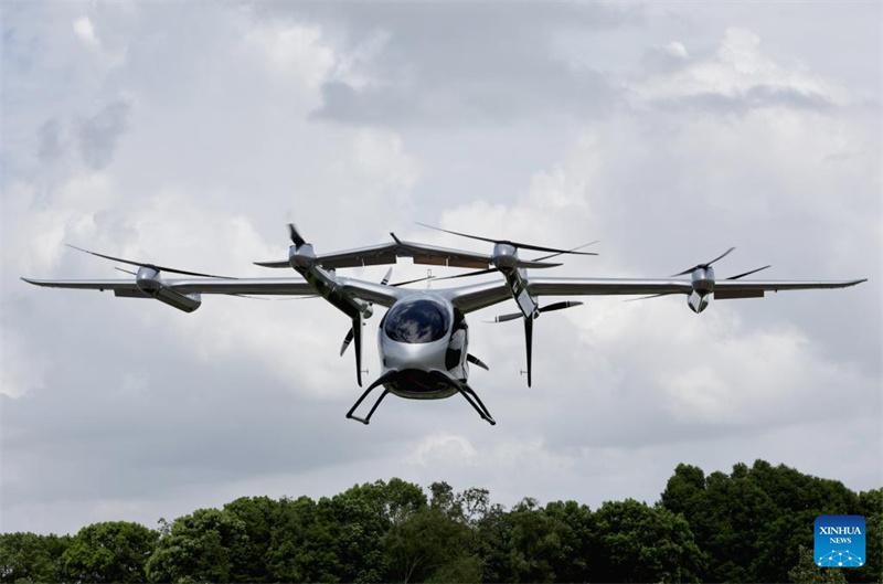 In China entwickeltes eVTOL der Tonnenklasse ausgeliefert