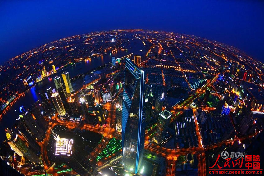 Shanghai bei Nacht